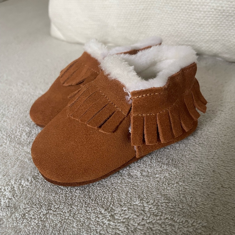 Baby Moccasins || Size 6-12M